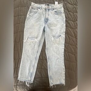 Abercrombie & Fitch Distressed High Rise Mom Jeans